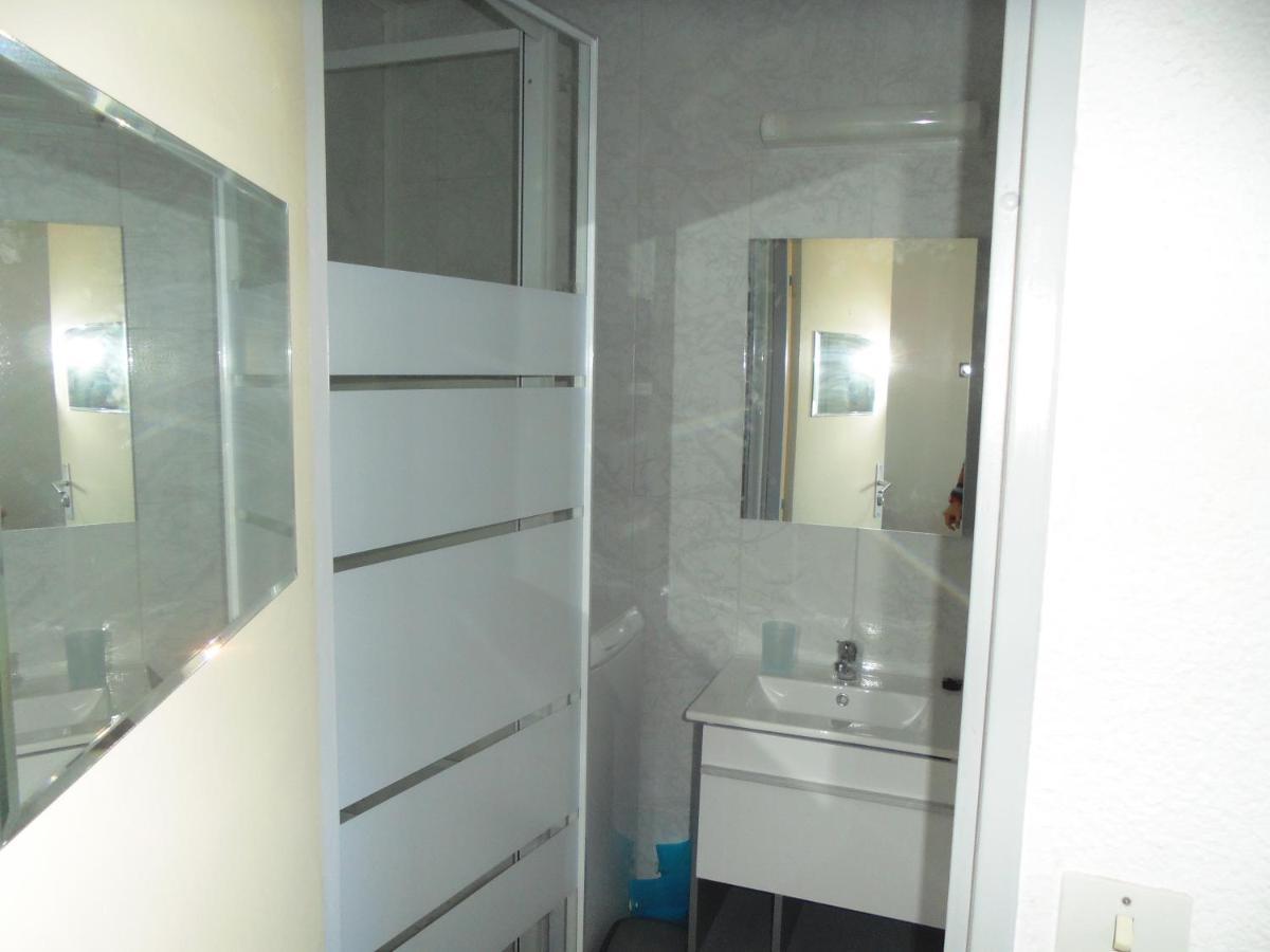 Апартаменты Cap D'Agde 300M Plage Du Mole,Vue Port,Parking,Lave Linge,Piscine Экстерьер фото
